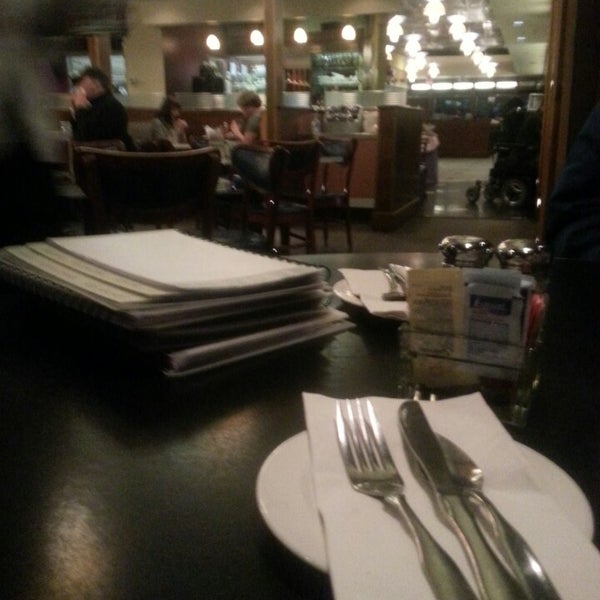 Photos at Amphora's Diner Deluxe 89 tips