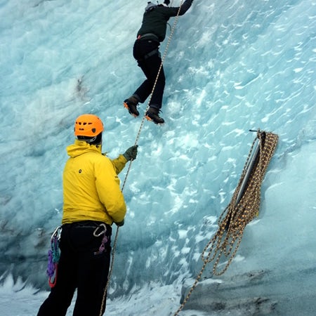 รูปภาพถ่ายที่ Arcanum Glacier Tours โดย Arcanum Glacier Tours - Glacier hiking/Ice Climbing เมื่อ 2/28/2014