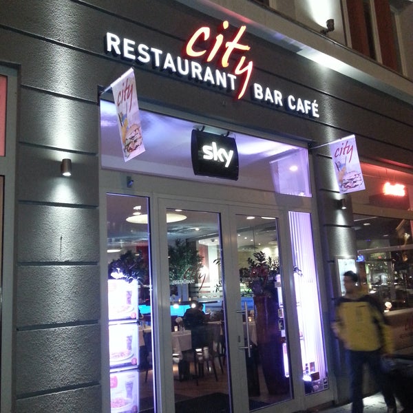 Das Foto wurde bei City Restaurant Bar &amp; Cafe von City Restaurant Bar &amp; Cafe am 2/28/2014 aufgenommen