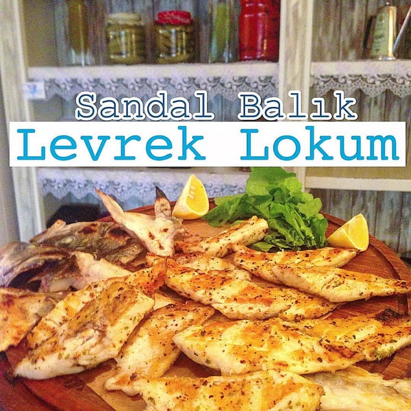 12/7/2016にIsmail T.がYeniköy Sandal Balıkで撮った写真