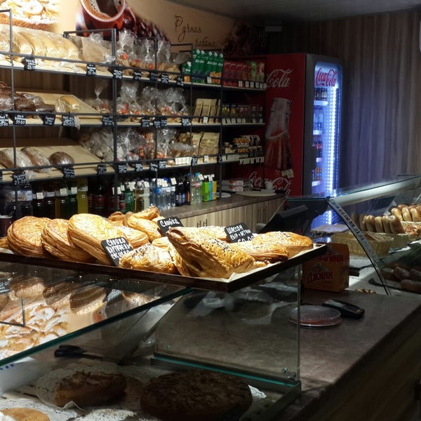 Пекарня шарлотка. Логотипы пекарни кулинарии. Кондитерская шарлотка спб. Пекарня шарлотка пермь. Шарлотка от пекарни.