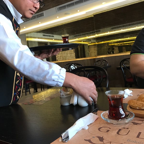1/27/2017にGozalがGülnar Bakery &amp; Cafeで撮った写真