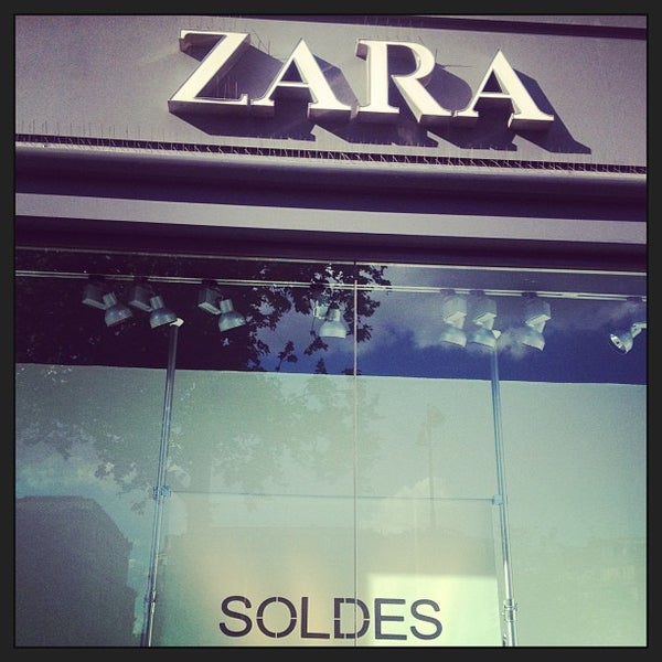 zara rue de rivoli