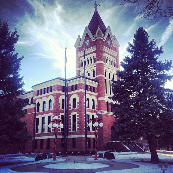 Orange City, IA Town