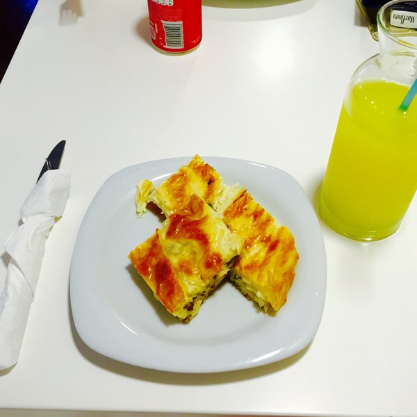 Samsu Börek 56lar Café