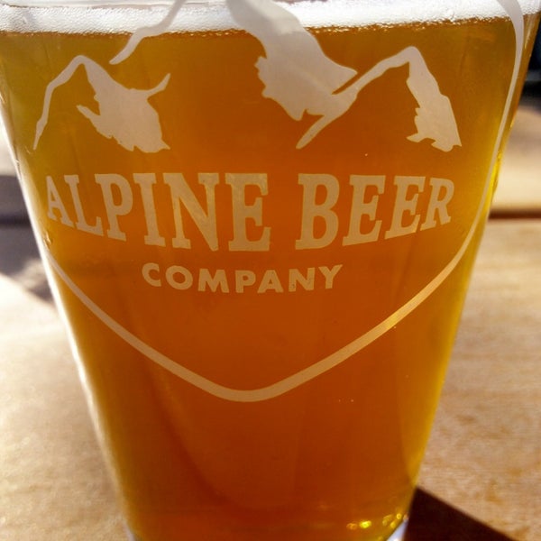 Foto scattata a Alpine Beer Company da Fer N. il 3/4/2020
