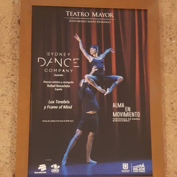 Foto diambil di Teatro Mayor Julio Mario Santo Domingo oleh JF pada 1/27/2018