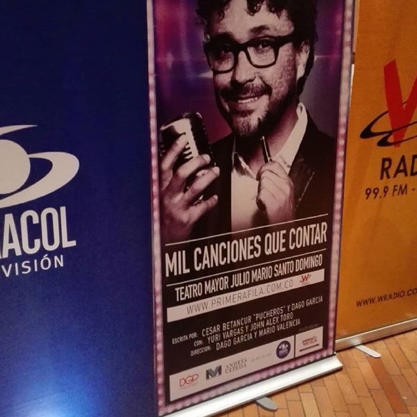 Foto diambil di Teatro Mayor Julio Mario Santo Domingo oleh JF pada 6/2/2018