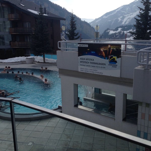 3/14/2015 tarihinde Frédéric R.ziyaretçi tarafından Leukerbad Therme'de çekilen fotoğraf