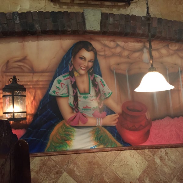 Foto scattata a K-Macho&#39;s Mexican Grill and Cantina da Mary il 3/25/2015