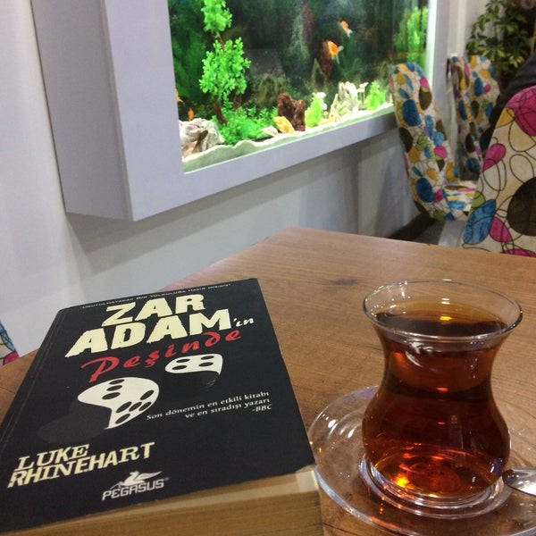 รูปภาพถ่ายที่ Fiskos Cafe &amp; Restaurant โดย Hesap Kapandı เมื่อ 1/29/2017