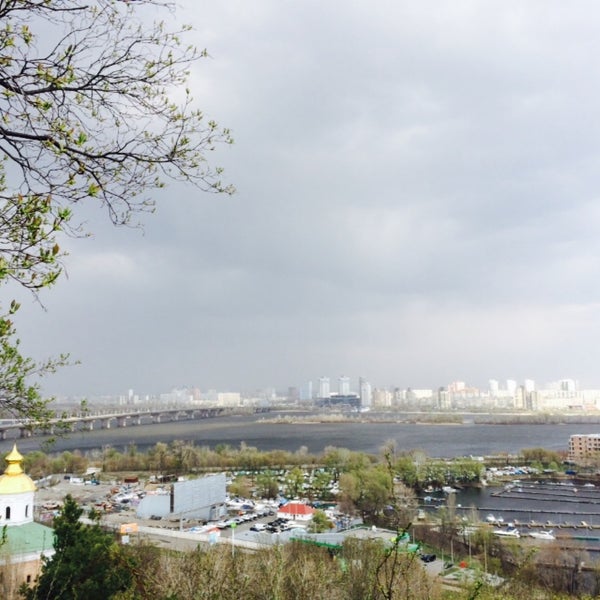 Смотровая площадка ижевск. Смотровая площадка тюз-тау. смотровая харбаз. энгельс смотровая площадка.