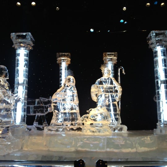 Photos at ICE! & SNOW Tubing Gaylord Texan 21 tips from 1782 visitors