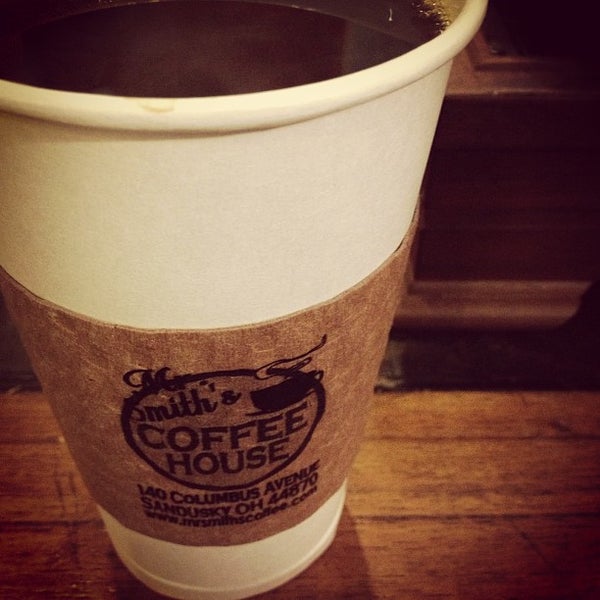 Photo prise au Mr Smith&#39;s Coffee House par Matthew B. le5/27/2013
