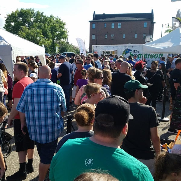 Erie's Downtown Food Truck Festival, 1213 State St, Эри, PA, erie&a...