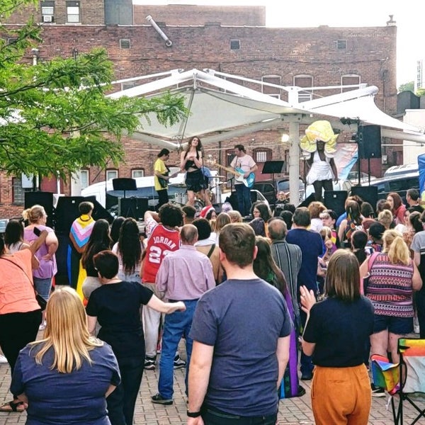 Jamestown Pride 2 visitors