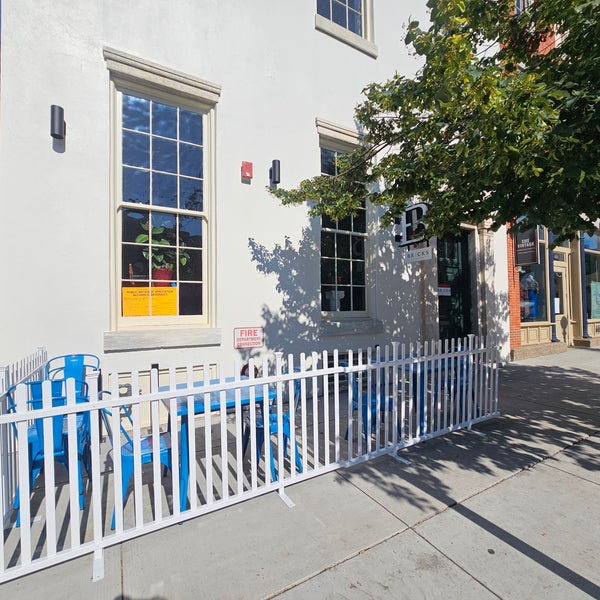 Bricks American Steakhouse Downtown Erie'de Steakhouse