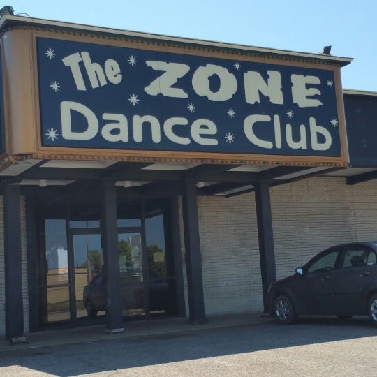 The Zone Dance Club Bar gay en Erie