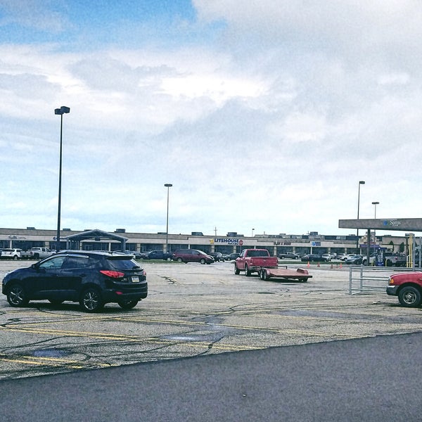 Summit Towne Center Upper Peach 37 visitors