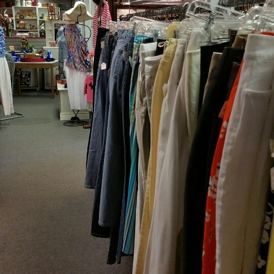 Second Hand Rose Consignment Now Closed 351 W 26th St