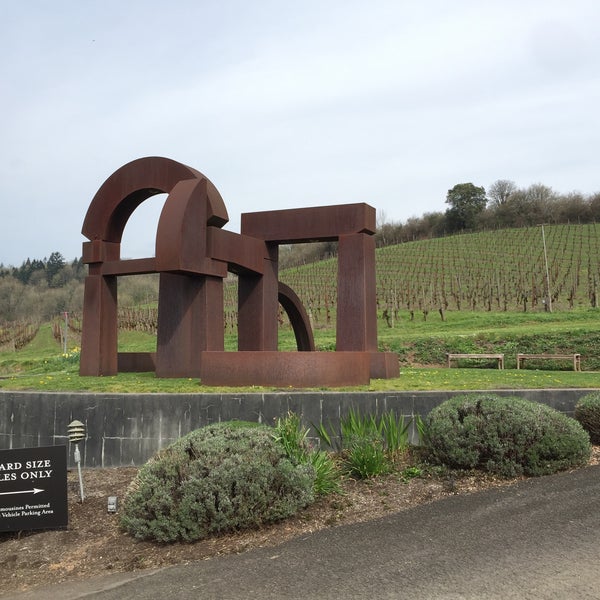 Снимок сделан в REX HILL Vineyards &amp; Winery пользователем Deborah P. 3/19/2015