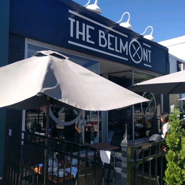 Das Foto wurde bei The Belmont Bistro von Taylor O. am 9/24/2016 aufgenommen