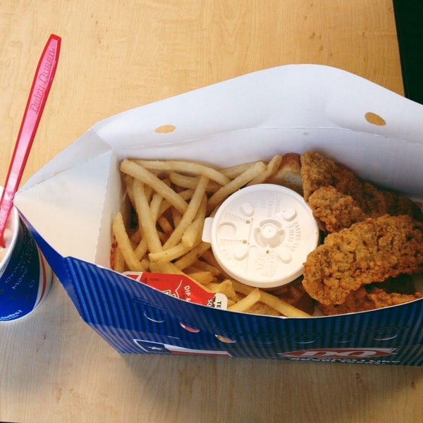 chocolate chip cookie dough blizzard + steak finger country basket = the BEST!