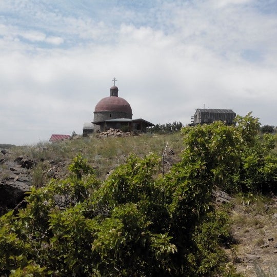 Струмице Болгария белая Церковь на горе