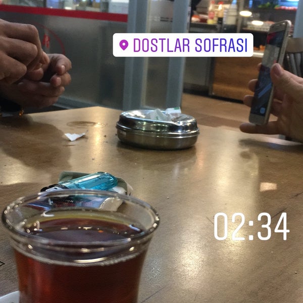 รูปภาพถ่ายที่ Dostlar Sofrası โดย Fırat เมื่อ 2/4/2019
