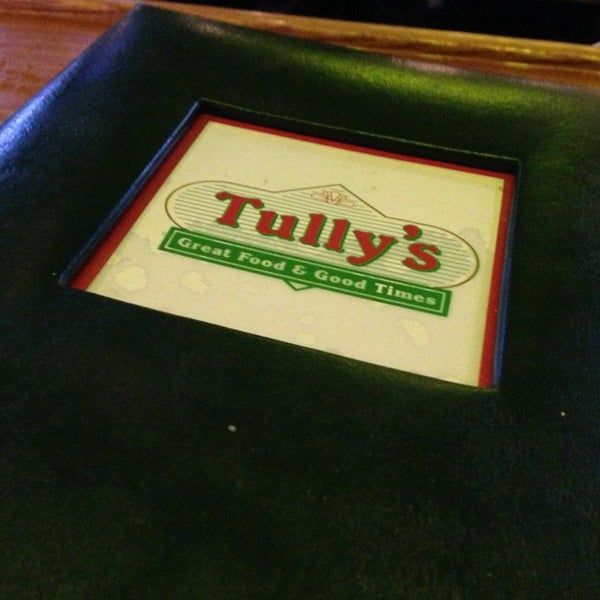 8/25/2013 tarihinde BillySnaps ..ziyaretçi tarafından Tully&#39;s Good Times'de çekilen fotoğraf