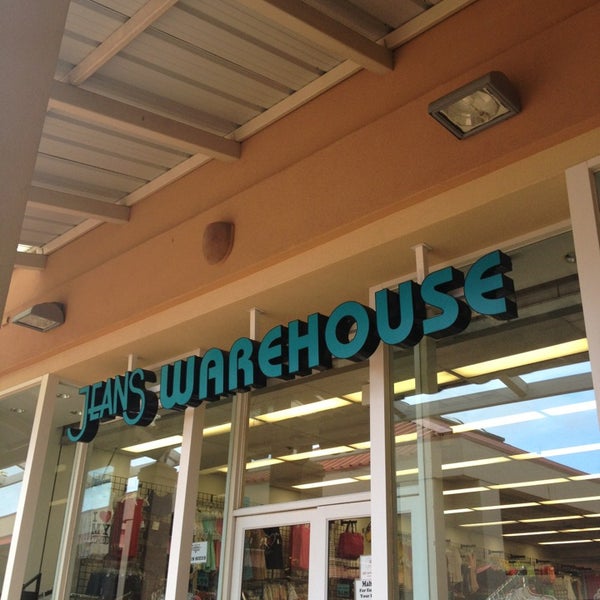 Jeans Warehouse - Kauai - 2 tips