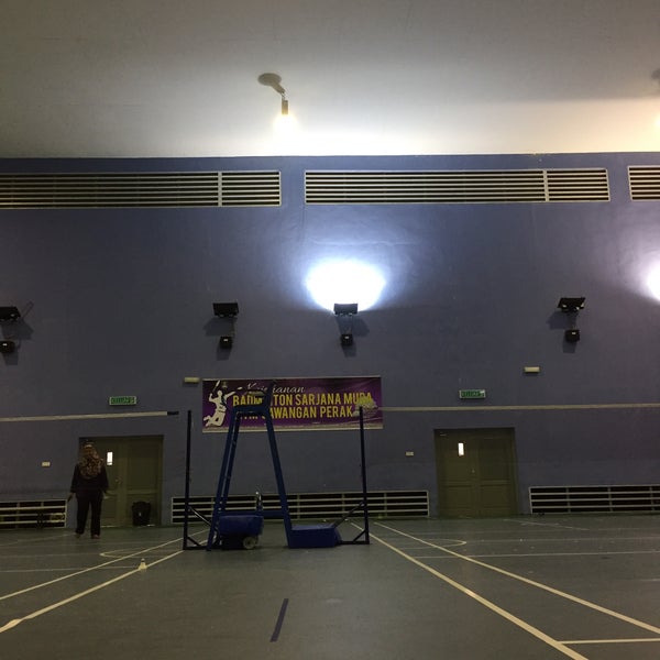 Kompleks Sukan Uitm Seri Iskandar Perak College Stadium