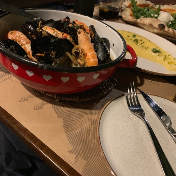 Photo taken at Restaurant 4 kantuna by Reema A. on 10/1/2019
