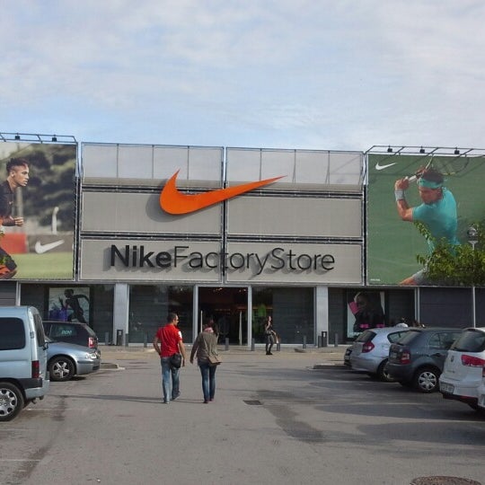 Ofertas nike en la roca del valles 2025