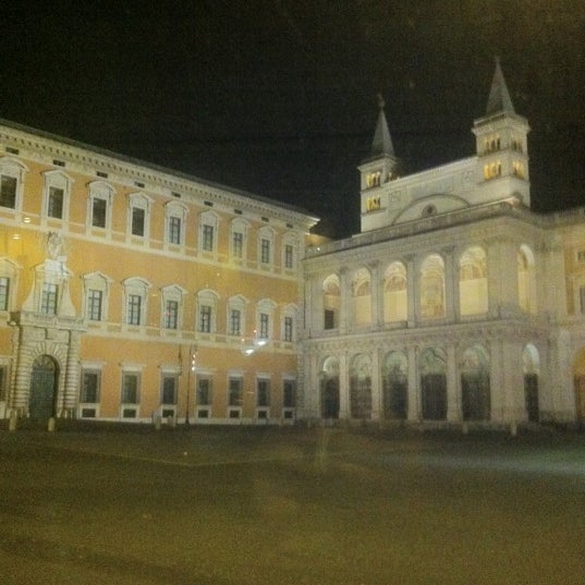 11/3/2012 tarihinde Nicolas B.ziyaretçi tarafından Auditorium Antonianum'de çekilen fotoğraf