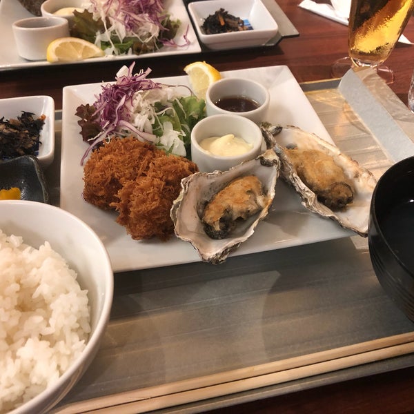 Photo taken at THE CAVE DE OYSTER TOKYO by かえる on 9/14/2019