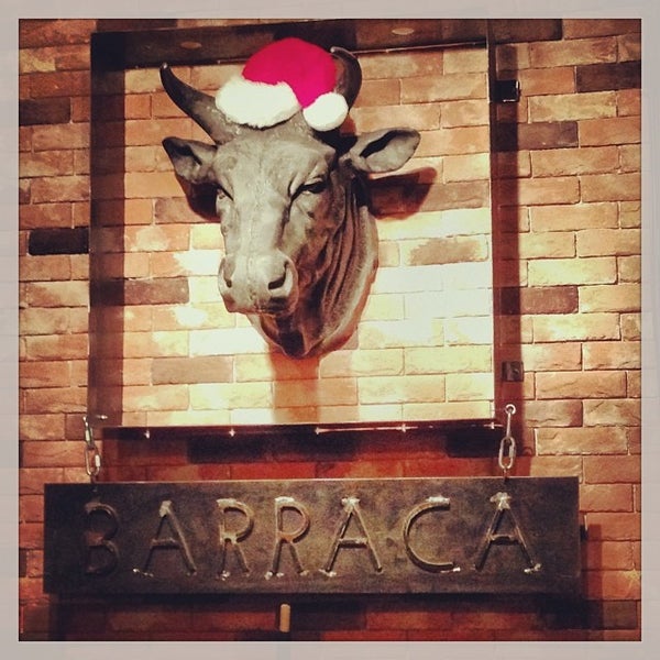 รูปภาพถ่ายที่ Barraca Paella and Tapas Bar โดย Ariana B. เมื่อ 11/30/2013