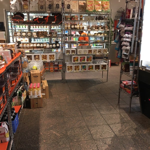 Photo taken at Citarella Gourmet Market - Upper East Side by Florian S. on 8/25/2016