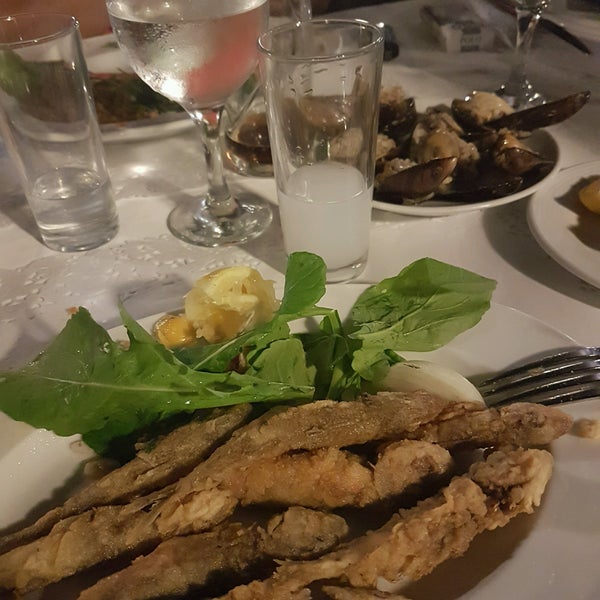 Снимок сделан в Lüküs Kamara Restaurant пользователем Başak K. 9/14/2016