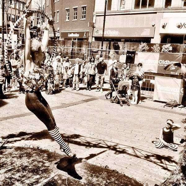 Photos at The Spindles & Town Square Shopping Centre Oldham 7 tips