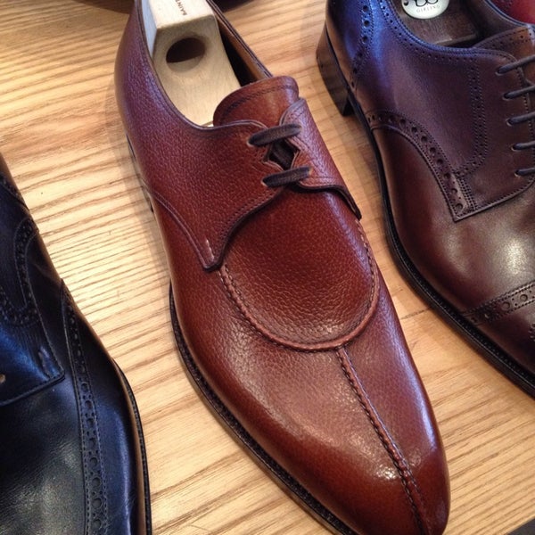 Some of the best men's shoes on the city. It's not advertised, but a gem of NYC