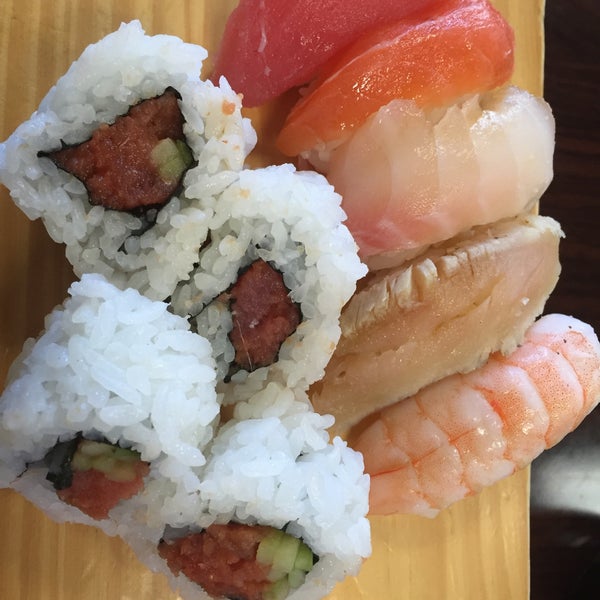 Rolla Sushi Grill Restaurante japonés