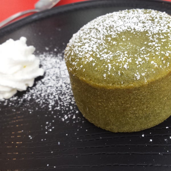 Green tea coulant with almonds sauce is delicious