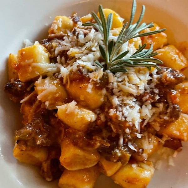 Dish Osteria and Bar Southside Flats'da İtalyan Restoranı