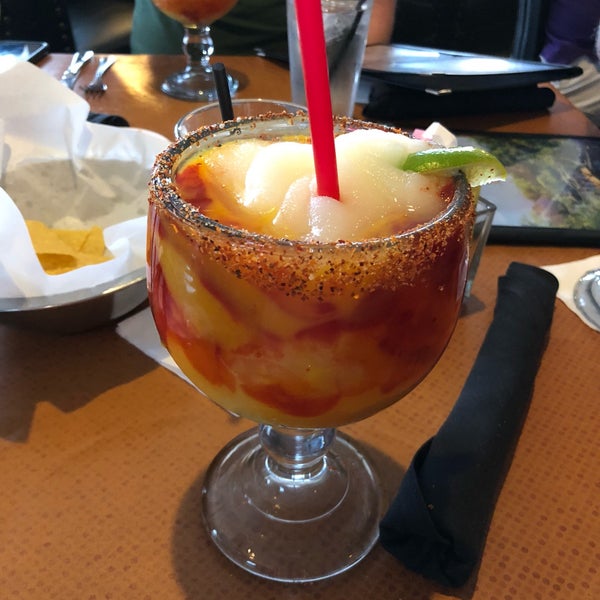 Снимок сделан в Mario&#39;s Mexican &amp; Salvadorian Restaurant пользователем Rich G. 7/28/2018