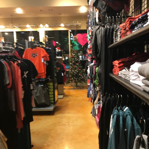 X Clothing Store in Yuma