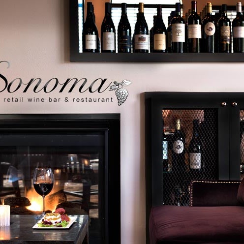 Das Foto wurde bei Sonoma Wine Bar &amp; Restaurant von Sonoma Wine Bar &amp; Restaurant am 3/4/2014 aufgenommen