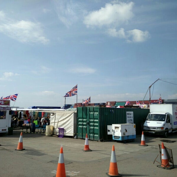 Dagenham Sunday Market Thames Barking, Greater London