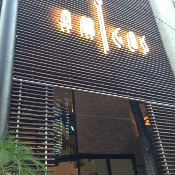 Photo taken at Amigos restaurante &amp; bar by Jose Luis P. on 9/30/2014