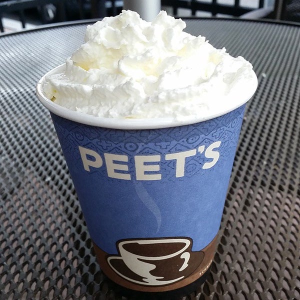 Das Foto wurde bei Peet&#39;s Coffee &amp; Tea von JettaJimm V. am 9/17/2014 aufgenommen